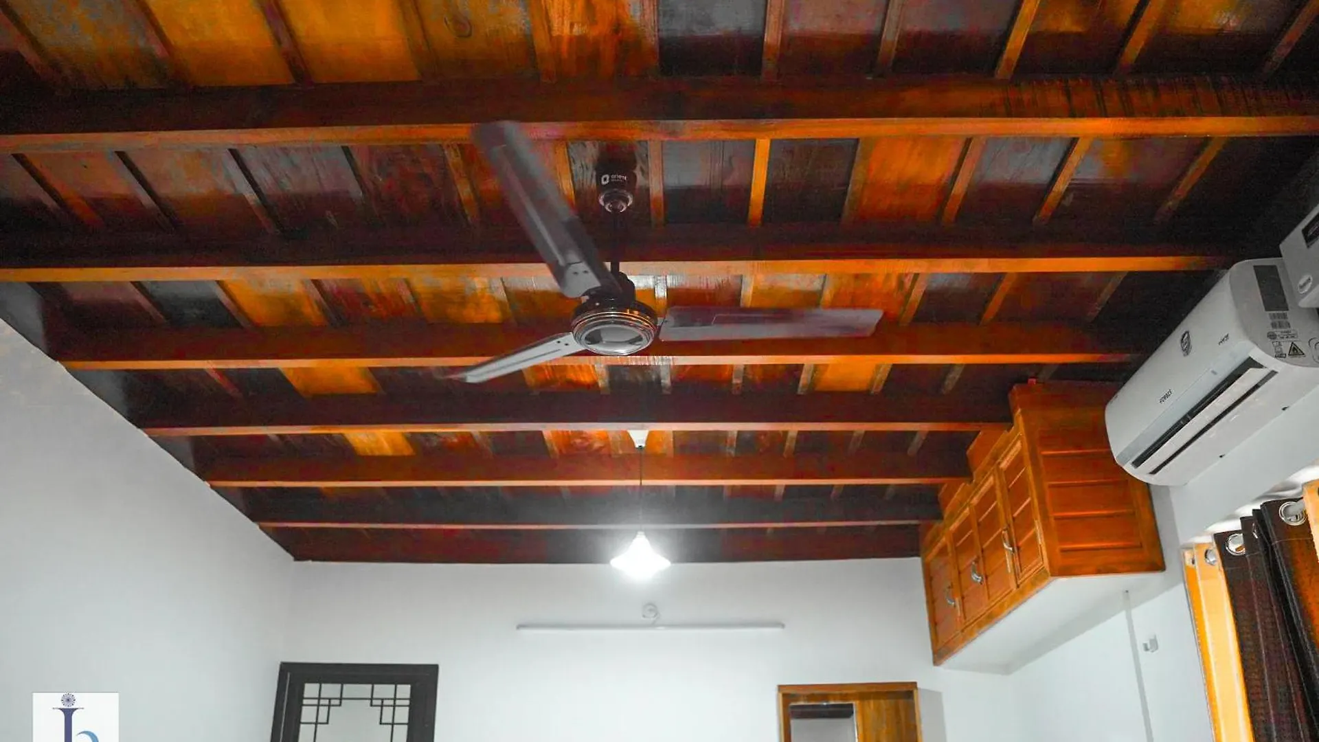 Tropical Island Homestay Payyannūr
